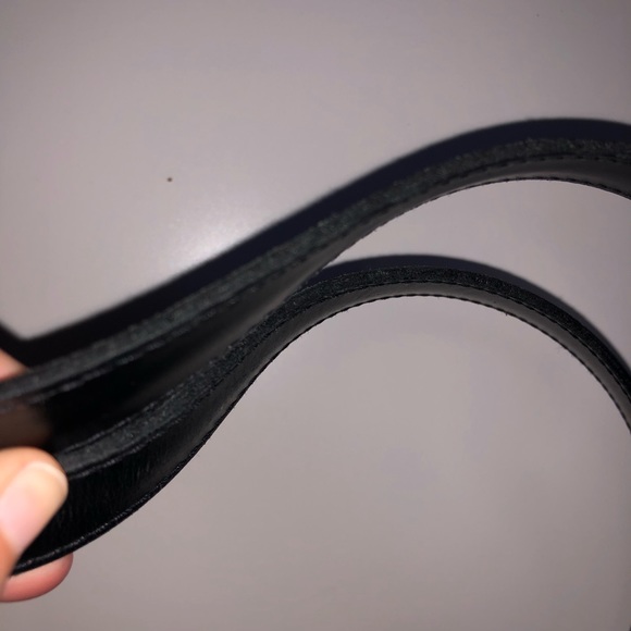 Louis Vuitton Epi Black Leather Shoulder Bag - Picture 16 of 16